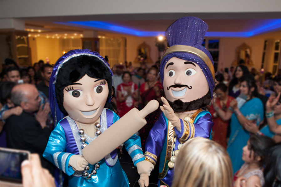 Jeet & Preeto Wedding Party - Bhangra Mascots