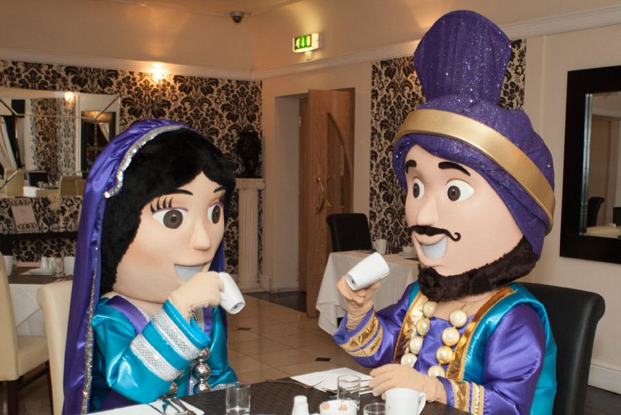 Jeet & Preeto Go For A Meal - Bhangra Mascots